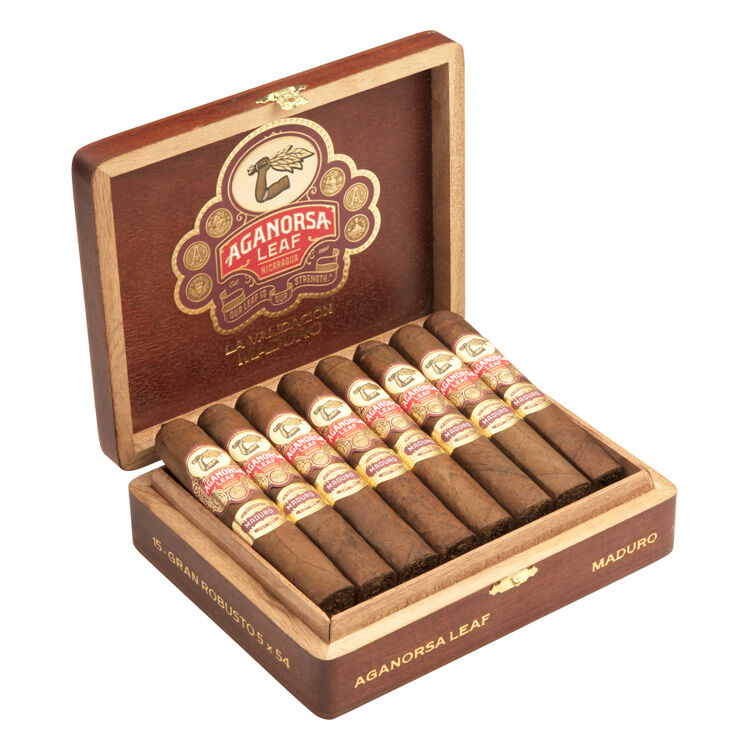 View product media CFLVGR3 Gran Robusto Box Pressed Maduro, , jrcigars 2
